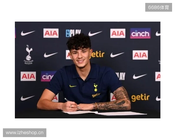 官方：泰国归化21岁切尔西青训出身的球员苏瑟普-贝尔